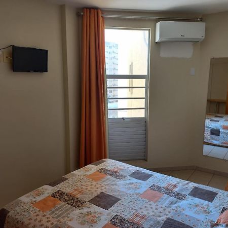 Prive Das Thermas 01 - Ar Split Nos 2 Quartos, Ventilador Na Sala, Purificador Soft Gelada Natural Caldas Novas Buitenkant foto