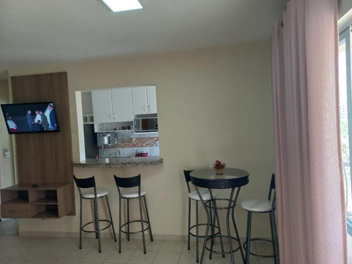 Prive Das Thermas 01 - Ar Split Nos 2 Quartos, Ventilador Na Sala, Purificador Soft Gelada Natural Caldas Novas Buitenkant foto