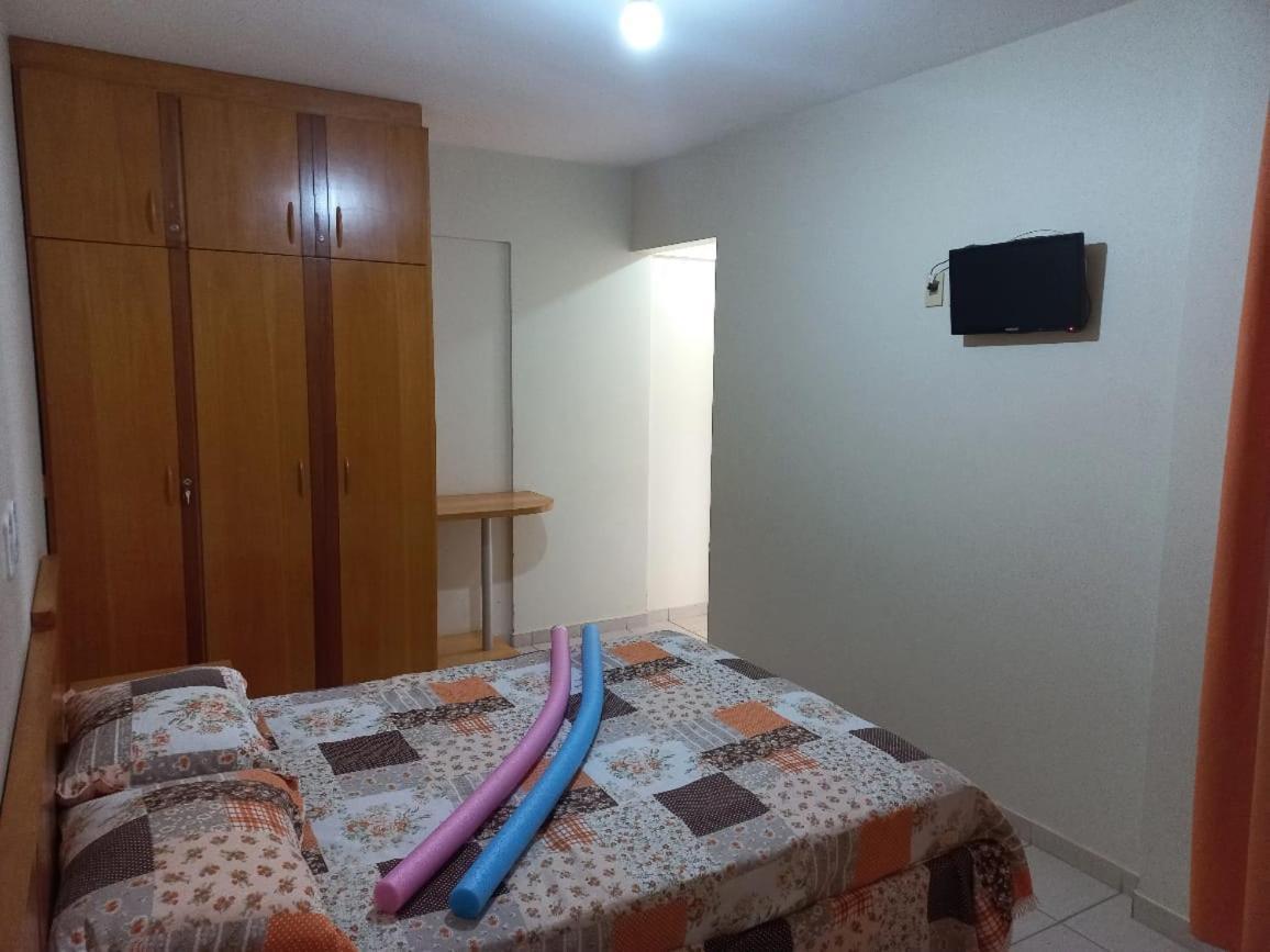 Prive Das Thermas 01 - Ar Split Nos 2 Quartos, Ventilador Na Sala, Purificador Soft Gelada Natural Caldas Novas Buitenkant foto